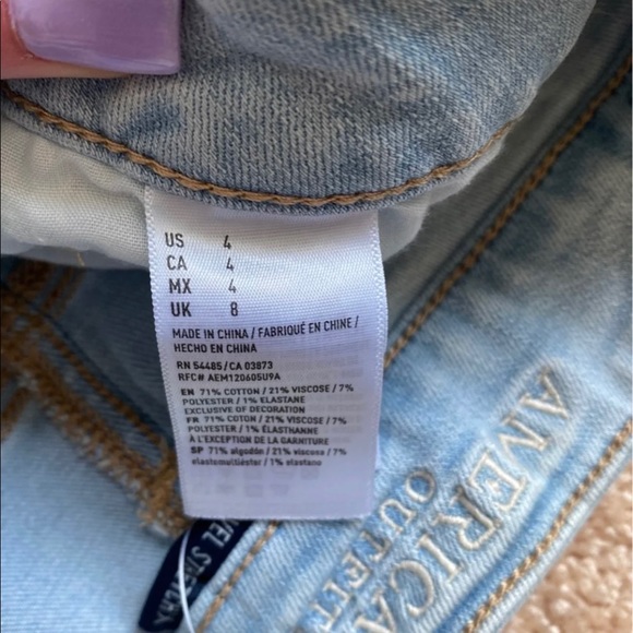 American Eagle Shorts Size 4 - Picture 4 of 4